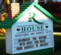 R house small logo